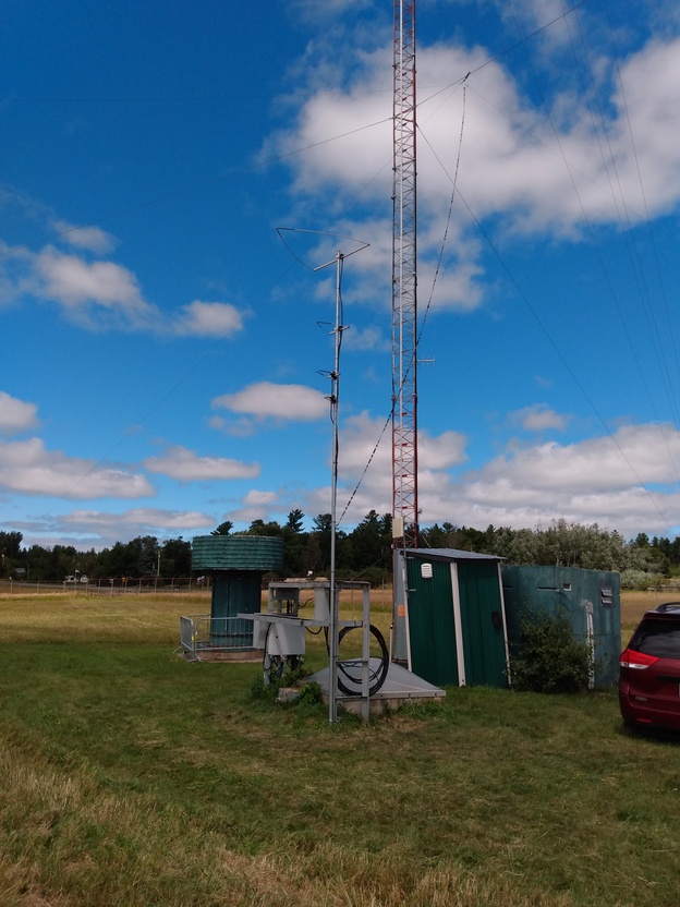 beacon antenna tower
