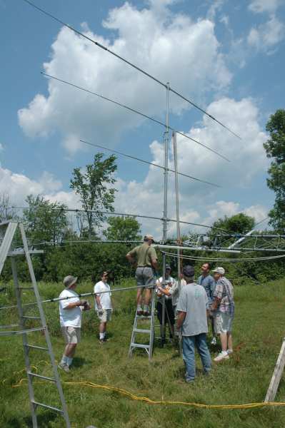 how many hams does it take to change an antenna